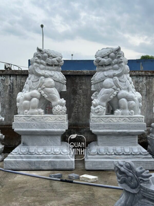 Cặp Kỳ Lân đá xám 12