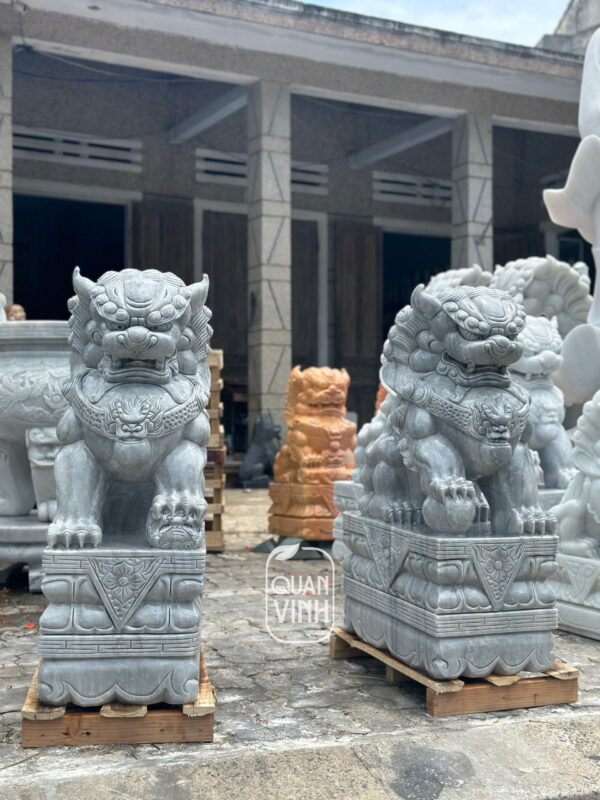 Cặp Kỳ Lân xám 13