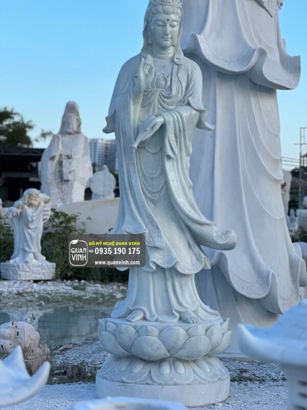 Tượng Phật Quan Âm Đá Tự Nhiên 08
